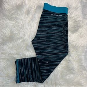 NWT C9 by Champion Capri Leggings